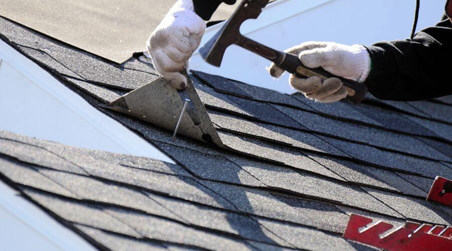 Professional Flat Roofing Installation in Worthington, IA